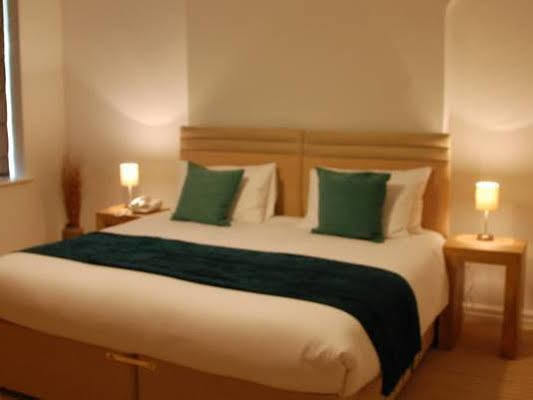 The Port House 3* Хейшем